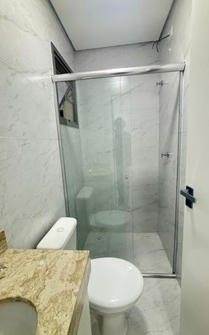 Apartamento à venda com 109m², 2 quartos e 1 vaga Apartamento à venda com 109m², 2 quartos e 1 vagaBanheiro da Suíte