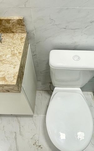 Apartamento à venda com 109m², 2 quartos e 1 vaga Apartamento à venda com 109m², 2 quartos e 1 vagaBanheiro da Suíte