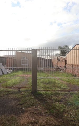 Casa à venda com 112m², 2 quartos e sem vagaFachada