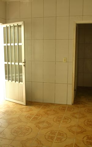 Casa à venda com 100m², 7 quartos e 1 vagaCasa 3 - Cozinha