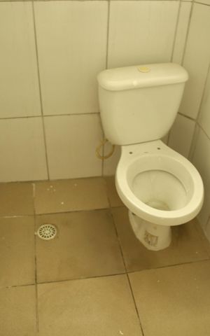 Casa à venda com 100m², 7 quartos e 1 vagaCasa 1 - Banheiro