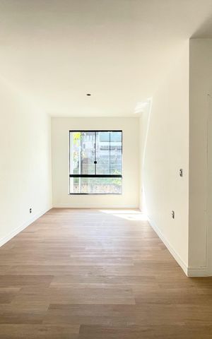 Casa à venda com 190m², 3 quartos e 2 vagasSuíte
