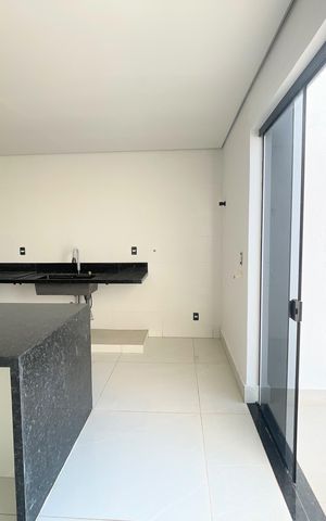 Casa à venda com 190m², 3 quartos e 2 vagasCozinha