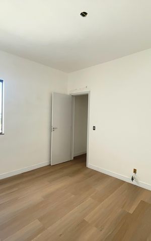 Casa à venda com 190m², 3 quartos e 2 vagasQuarto