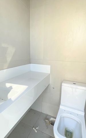 Casa à venda com 190m², 3 quartos e 2 vagasLavabo