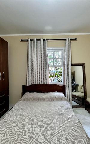 Casa à venda com 114m², 2 quartos e sem vaga Casa à venda com 114m², 2 quartos e sem vagaQuarto 2