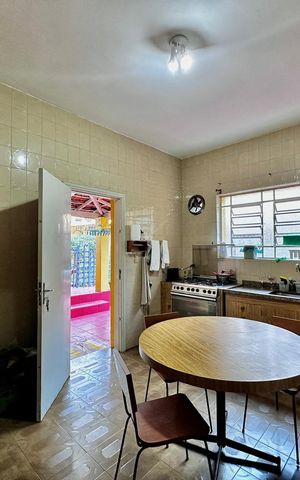 Casa à venda com 114m², 2 quartos e sem vaga Casa à venda com 114m², 2 quartos e sem vagaCozinha
