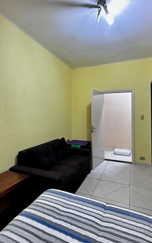 Casa à venda com 114m², 2 quartos e sem vaga Casa à venda com 114m², 2 quartos e sem vagaQuarto 1