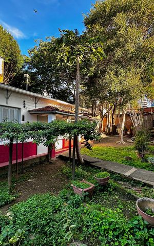 Casa à venda com 114m², 2 quartos e sem vaga Casa à venda com 114m², 2 quartos e sem vagaQuintal