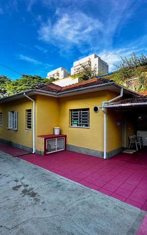 Casa à venda com 114m², 2 quartos e sem vaga Casa à venda com 114m², 2 quartos e sem vagaQuintal