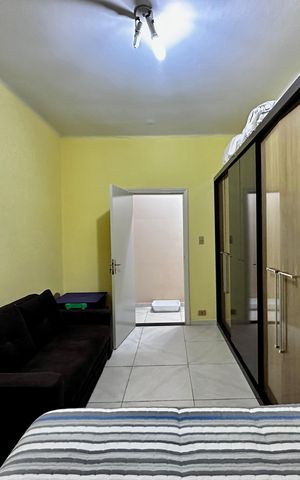 Casa à venda com 114m², 2 quartos e sem vaga Casa à venda com 114m², 2 quartos e sem vagaQuarto 1