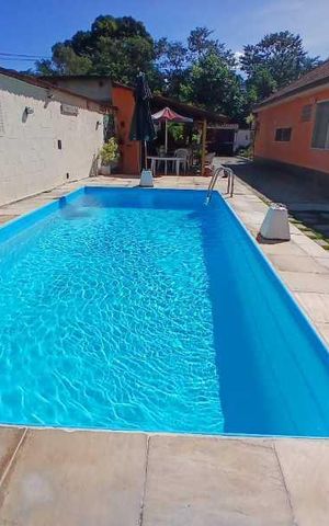 Casa à venda com 276m², 6 quartos e 4 vagas
