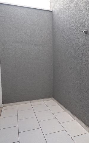 Casa à venda com 169m², 3 quartos e 5 vagasVaranda do Quarto 1
