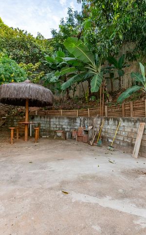 Casa para alugar com 2000m², 4 quartos e 4 vagas Casa para alugar com 2000m², 4 quartos e 4 vagasÁrea Externa