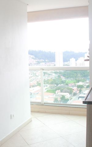 Apartamento à venda com 76m², 3 quartos e 2 vagasSacada