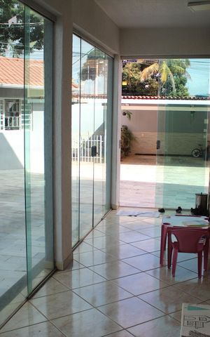 Casa à venda com 540m², 4 quartos e 8 vagasVaranda 1