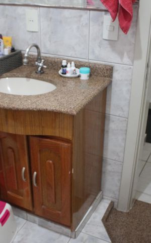 Casa à venda com 540m², 4 quartos e 8 vagasBanheiro 2