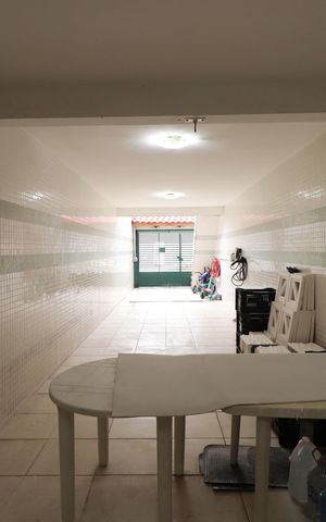Casa à venda com 170m², 3 quartos e 4 vagasGaragem