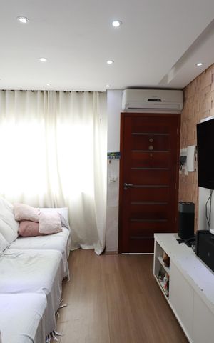 Casa à venda com 170m², 3 quartos e 4 vagasSala