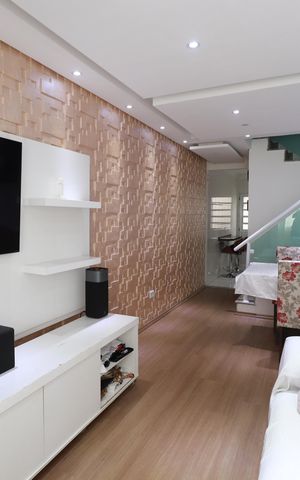 Casa à venda com 170m², 3 quartos e 4 vagasSala