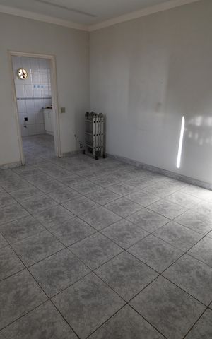 Casa à venda com 241m², 3 quartos e 1 vagaCasa 2 - Sala