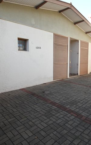 Casa à venda com 241m², 3 quartos e 1 vagaGaragem