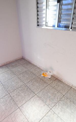 Casa à venda com 241m², 3 quartos e 1 vagaCasa 2 - Quarto de Serviço