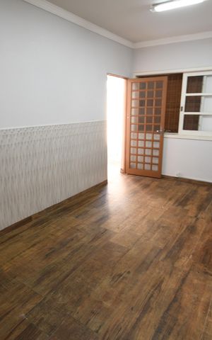 Casa à venda com 241m², 3 quartos e 1 vagaSala