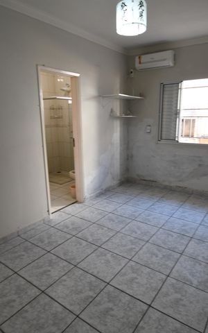 Casa à venda com 241m², 3 quartos e 1 vagaCasa 2 - Quarto Suíte
