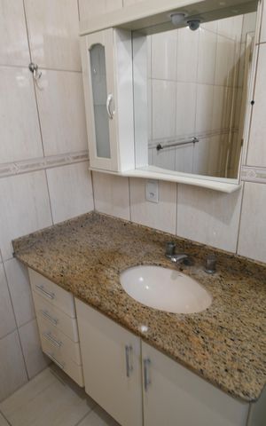 Casa à venda com 241m², 3 quartos e 1 vagaCasa 2 - Banheiro Suíte