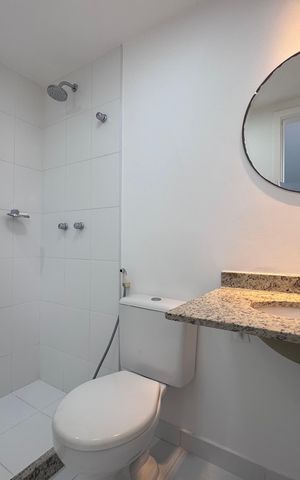 Apartamento à venda com 160m², 2 quartos e 2 vagas Apartamento à venda com 160m², 2 quartos e 2 vagasBanheiro Social 2