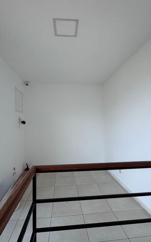 Apartamento à venda com 160m², 2 quartos e 2 vagas Apartamento à venda com 160m², 2 quartos e 2 vagasSaleta
