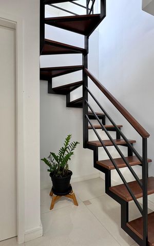 Apartamento à venda com 160m², 2 quartos e 2 vagas Apartamento à venda com 160m², 2 quartos e 2 vagasSala