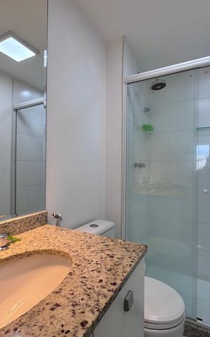 Apartamento à venda com 160m², 2 quartos e 2 vagas Apartamento à venda com 160m², 2 quartos e 2 vagasBanheiro Social 1
