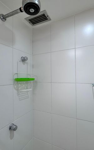 Apartamento à venda com 160m², 2 quartos e 2 vagas Apartamento à venda com 160m², 2 quartos e 2 vagasBanheiro da Suíte