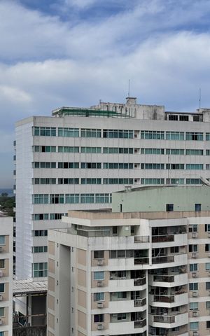 Apartamento à venda com 160m², 2 quartos e 2 vagas Apartamento à venda com 160m², 2 quartos e 2 vagasTerraço