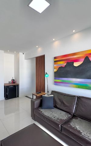 Apartamento à venda com 160m², 2 quartos e 2 vagas Apartamento à venda com 160m², 2 quartos e 2 vagasSala