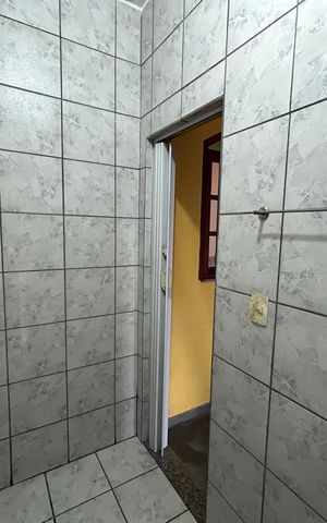 Casa à venda com 485m², 3 quartos e 4 vagasBanheiro 