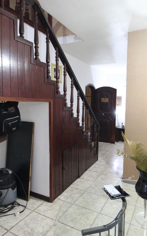 Casa à venda com 485m², 3 quartos e 4 vagasSala 2