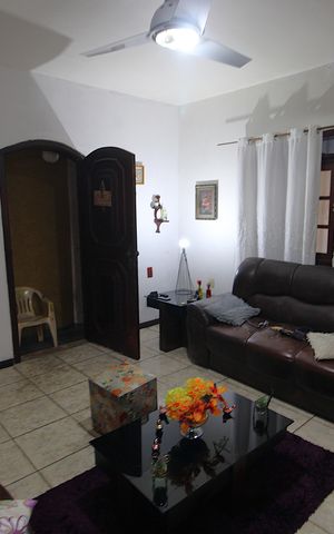 Casa à venda com 485m², 3 quartos e 4 vagasSala 1