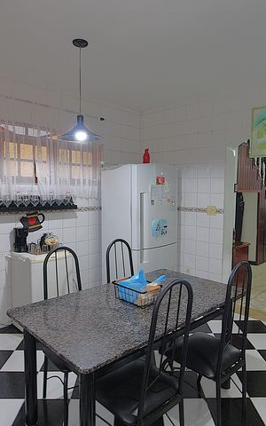 Casa à venda com 485m², 3 quartos e 4 vagasCozinha
