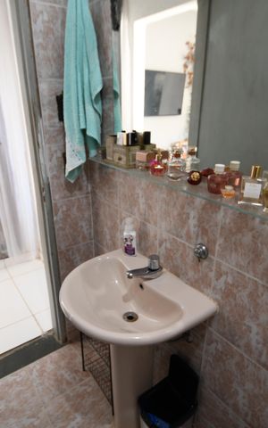 Casa à venda com 90m², 2 quartos e 4 vagasBanheiro da Suíte