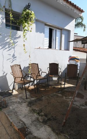 Casa à venda com 90m², 2 quartos e 4 vagasÁrea Externa