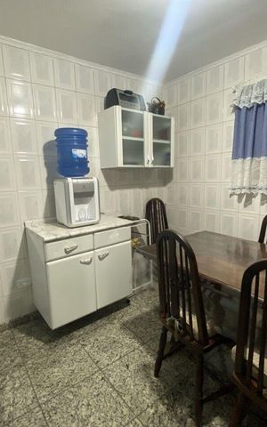 Casa à venda com 260m², 5 quartos e 2 vagas