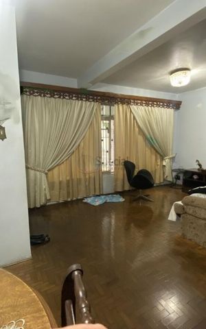 Casa à venda com 260m², 5 quartos e 2 vagas
