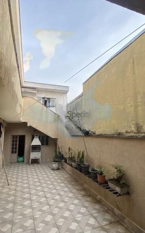 Casa à venda com 260m², 5 quartos e 2 vagas