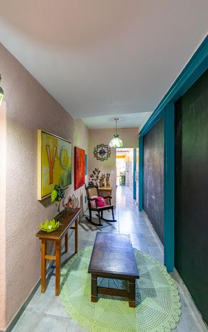 Casa à venda com 262m², 4 quartos e 2 vagas Casa à venda com 262m², 4 quartos e 2 vagasHall de Entrada