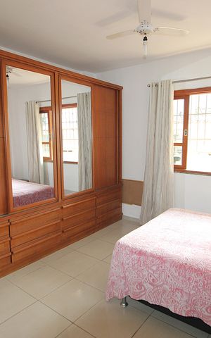 Apartamento à venda com 110m², 3 quartos e sem vagaQuarto 2