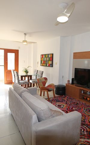 Apartamento à venda com 110m², 3 quartos e sem vagaSala