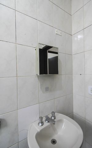 Casa para alugar com 115m², 3 quartos e 1 vaga Casa para alugar com 115m², 3 quartos e 1 vagaBanheiro